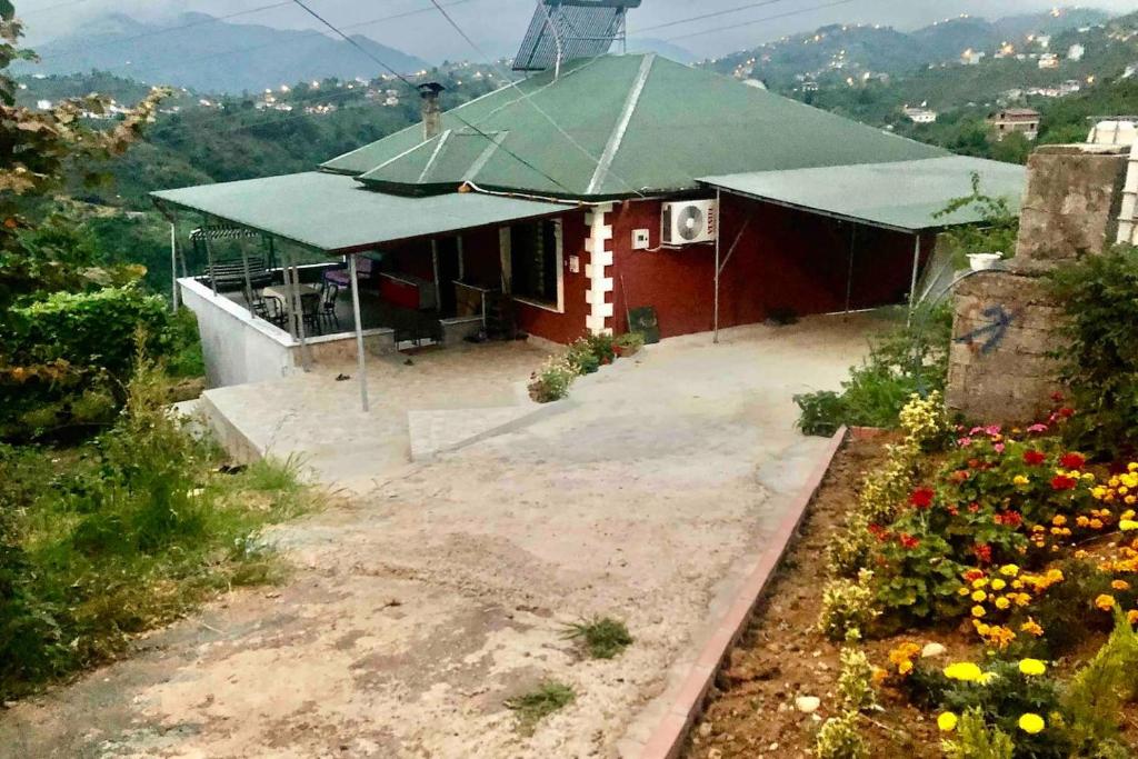 Yalıncak villa house
